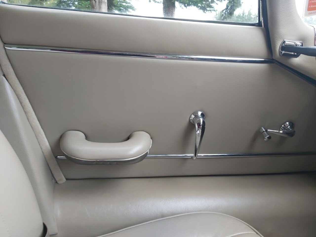 1965 JAGUAR E TYPE SERIES 1 4.2 4 SP MANUAL 2D COUPE