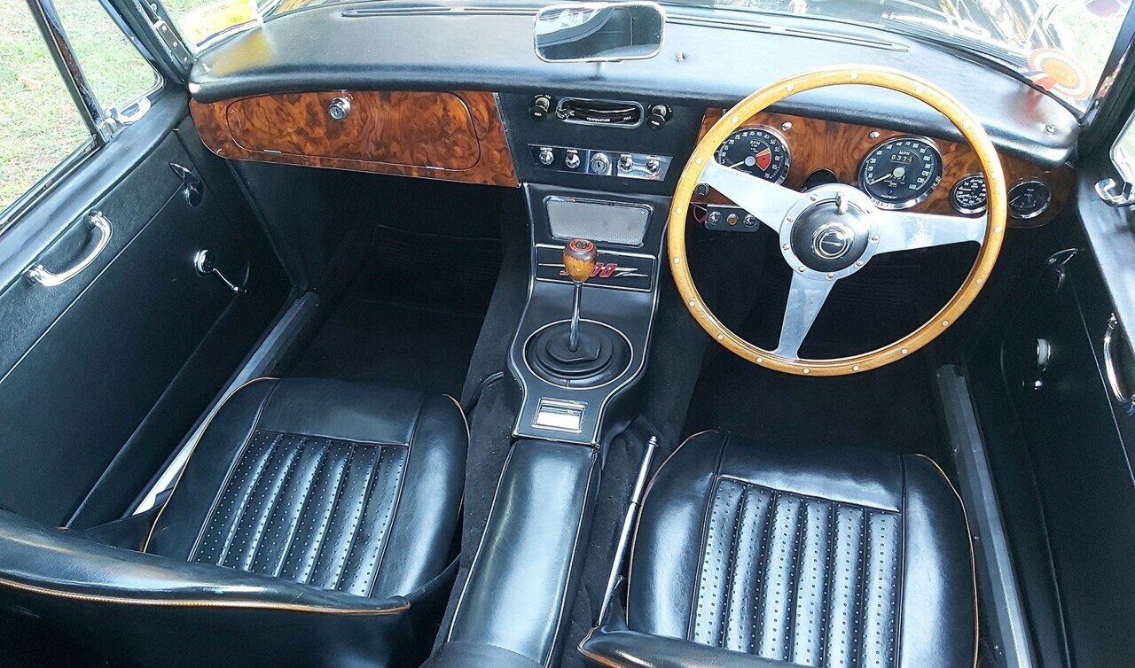 1967 AUSTIN HEALEY 3000 MK III 4 SP MANUAL + OVERDRIVE 2D CONVERTIBLE
