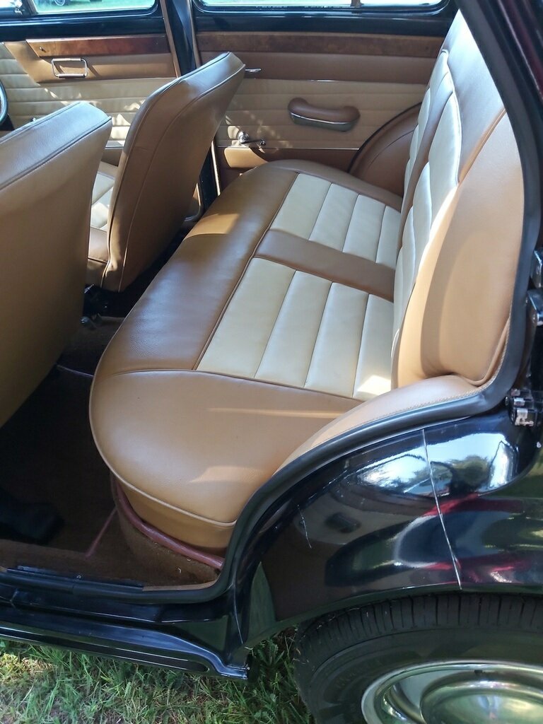 1960 RILEY 1.5 LITRE 4 SP MANUAL SEDAN