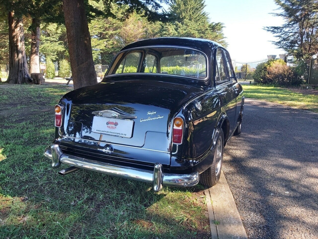 1960 RILEY 1.5 LITRE 4 SP MANUAL SEDAN