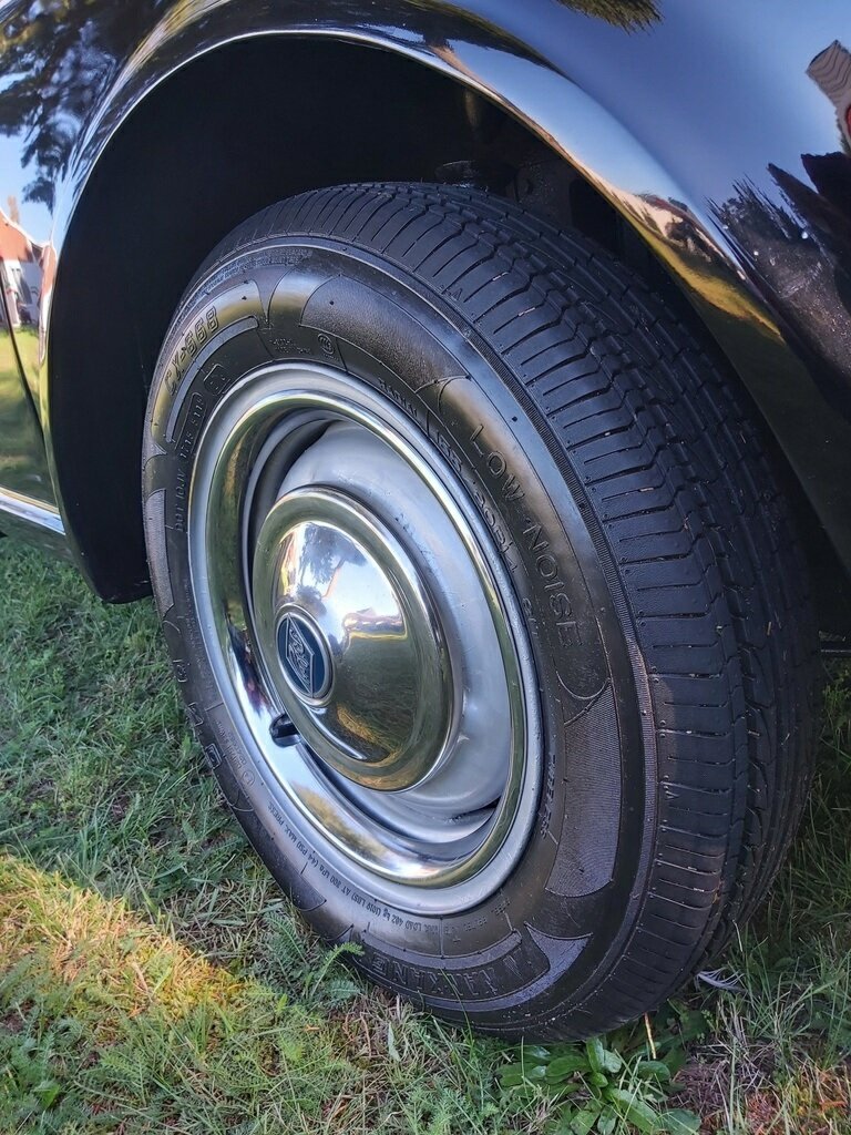1960 RILEY 1.5 LITRE 4 SP MANUAL SEDAN