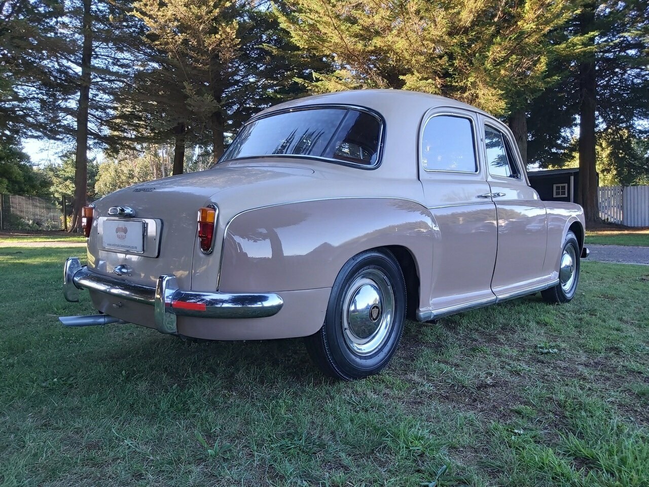 1958 ROVER 105 S 4D SEDAN