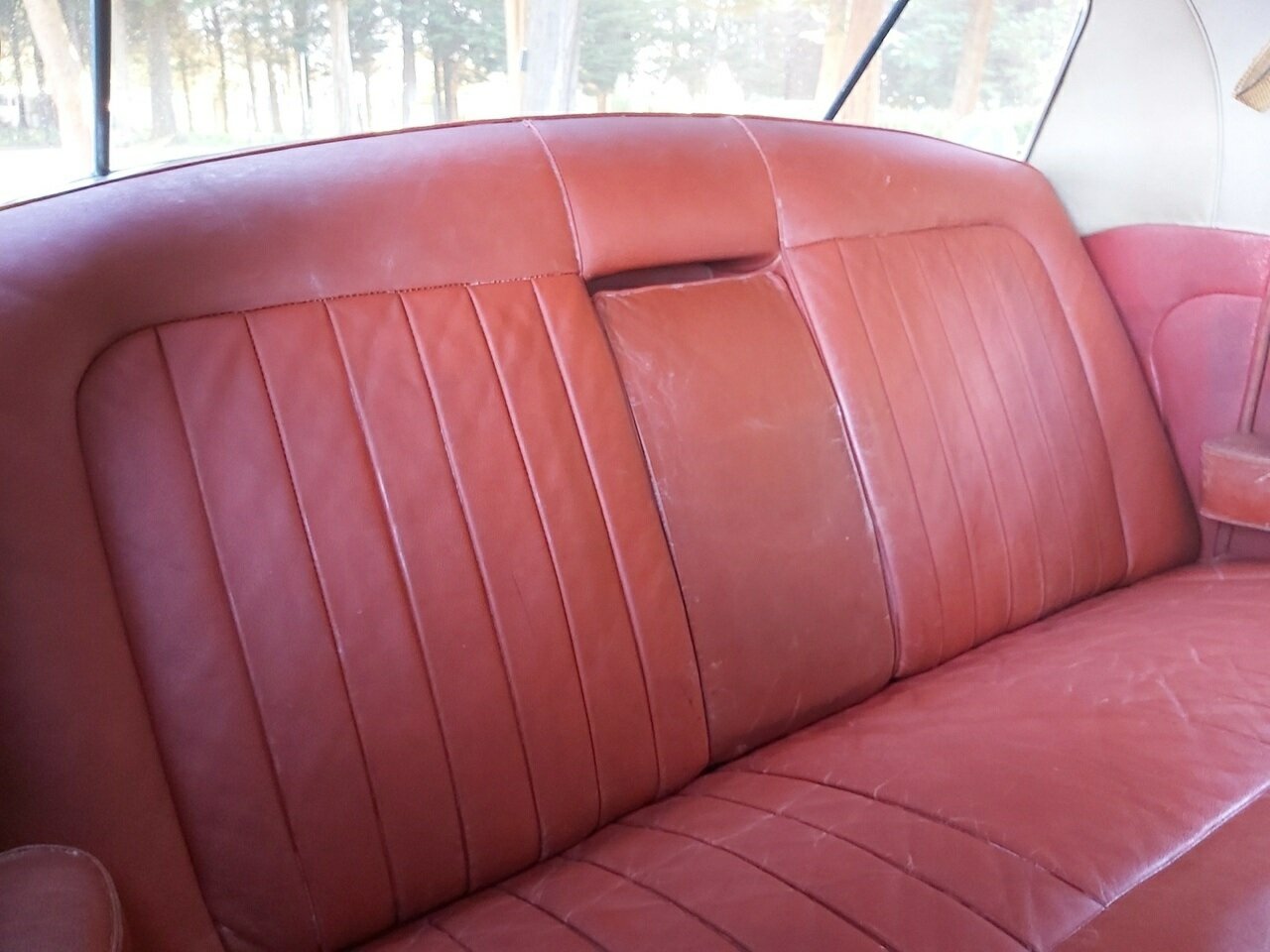 1958 ROVER 105 S 4D SEDAN
