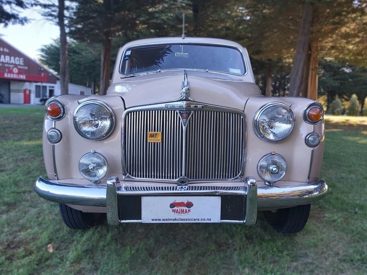 1958 ROVER 105 S 4D SEDAN