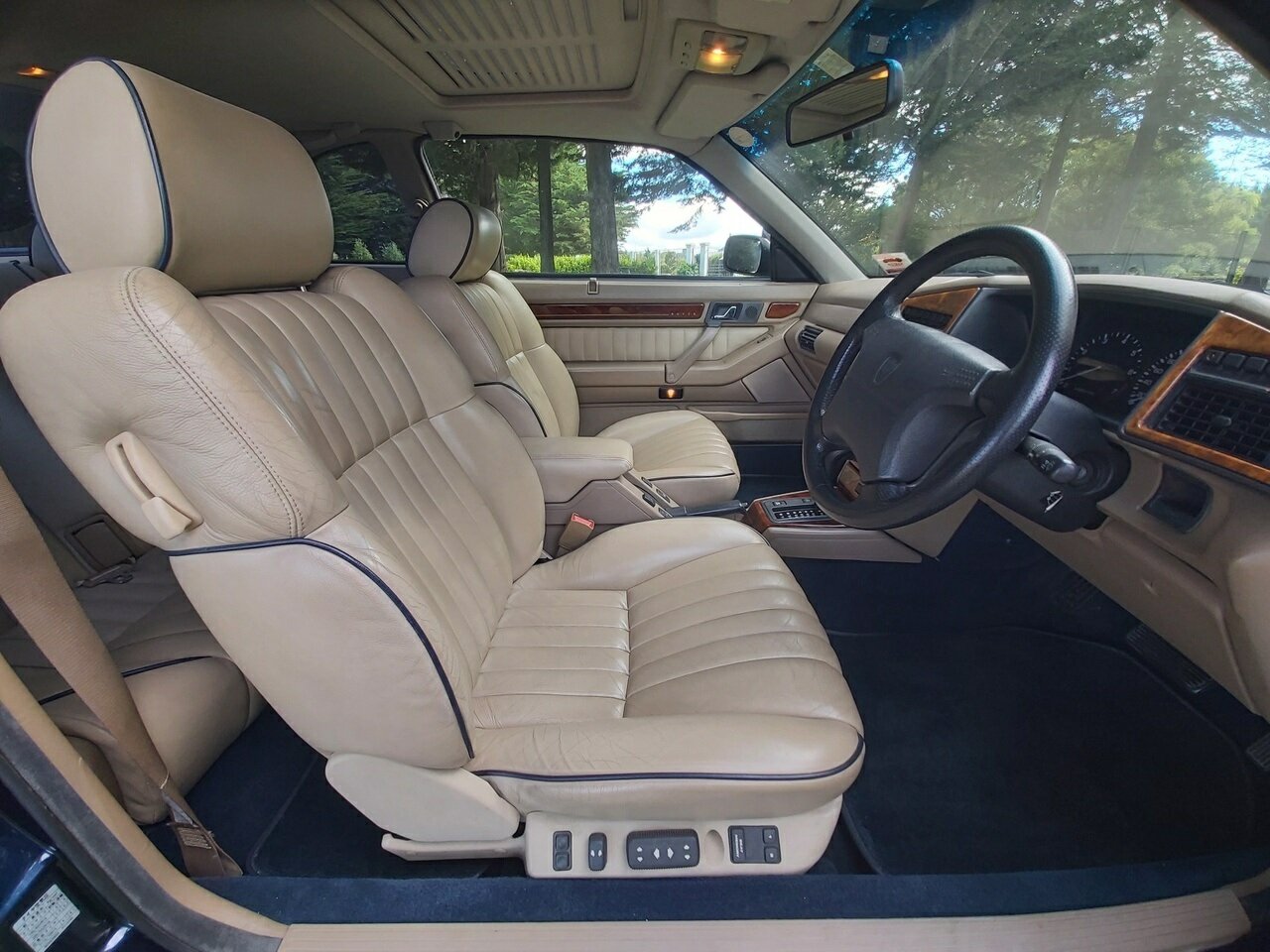 1997 ROVER 825 AUTOMATIC 2D COUPE