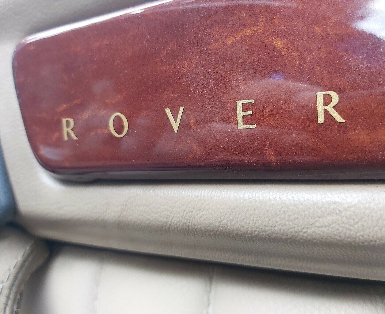 1997 ROVER 825 AUTOMATIC 2D COUPE