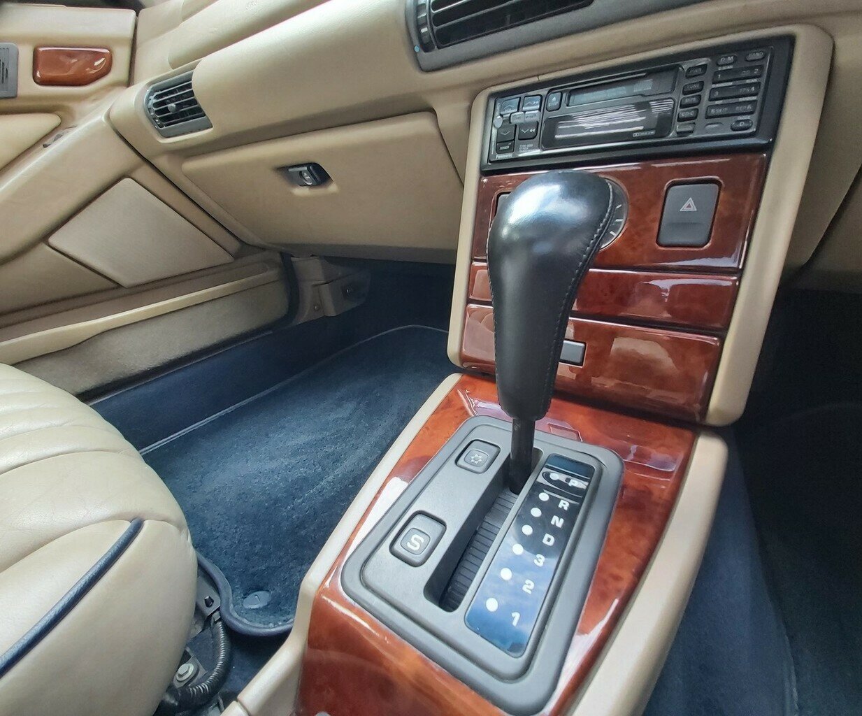 1997 ROVER 825 AUTOMATIC 2D COUPE