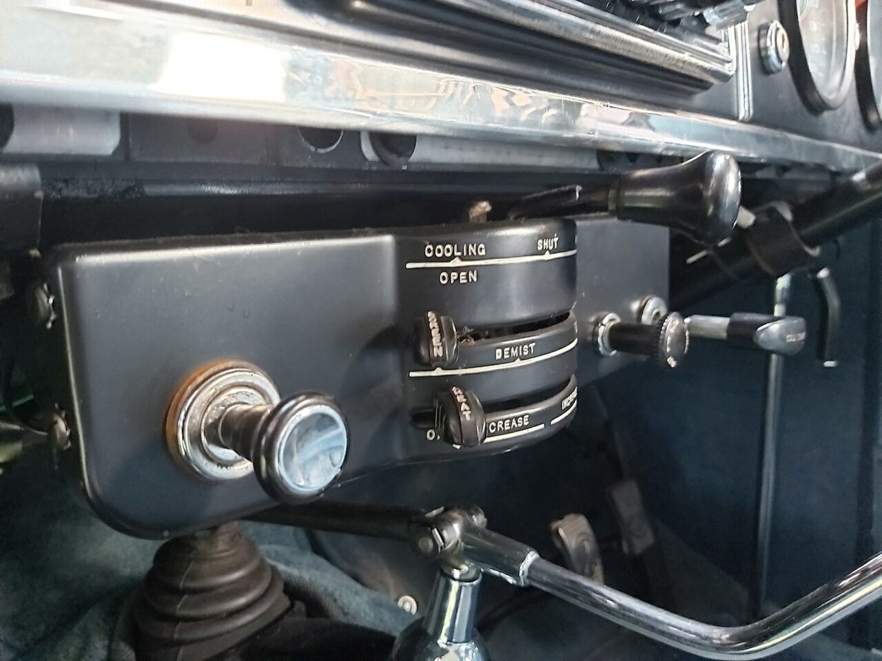 1964 ROVER P4 110 4 SP MANUAL 4D SEDAN