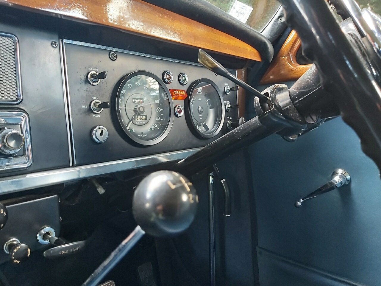 1964 ROVER P4 110 4 SP MANUAL 4D SEDAN