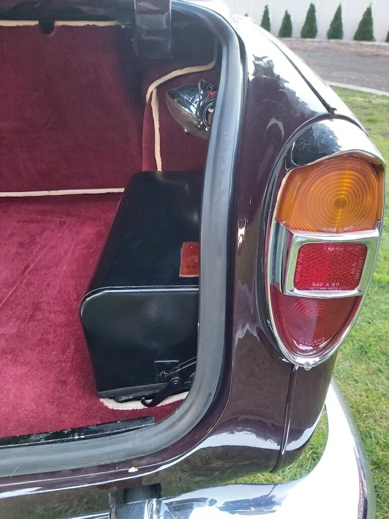 1969 ROVER P5B 3 SP AUTOMATIC 4D COUPE