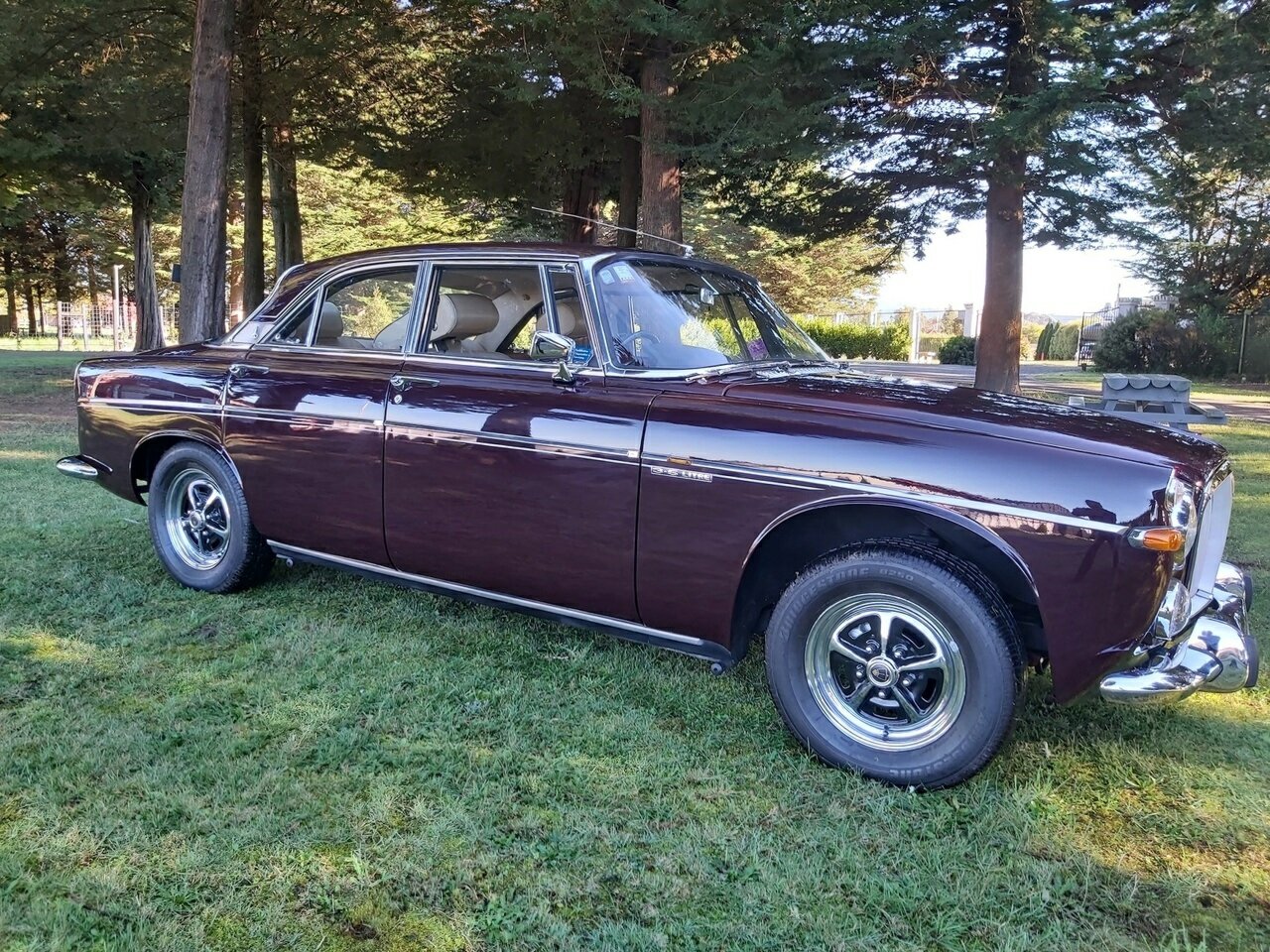 1969 ROVER P5B 3 SP AUTOMATIC 4D COUPE