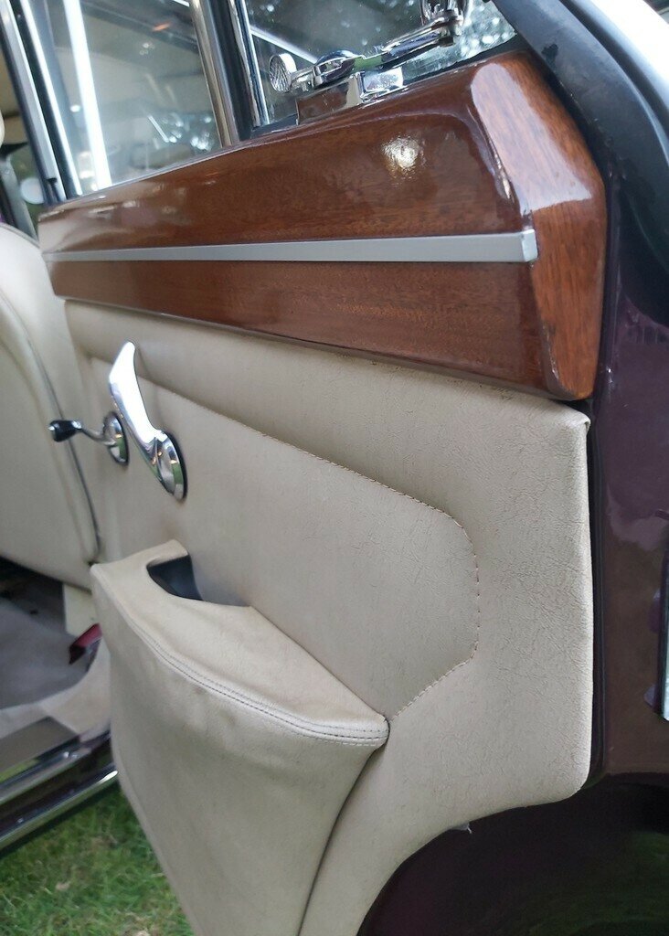 1969 ROVER P5B 3 SP AUTOMATIC 4D COUPE