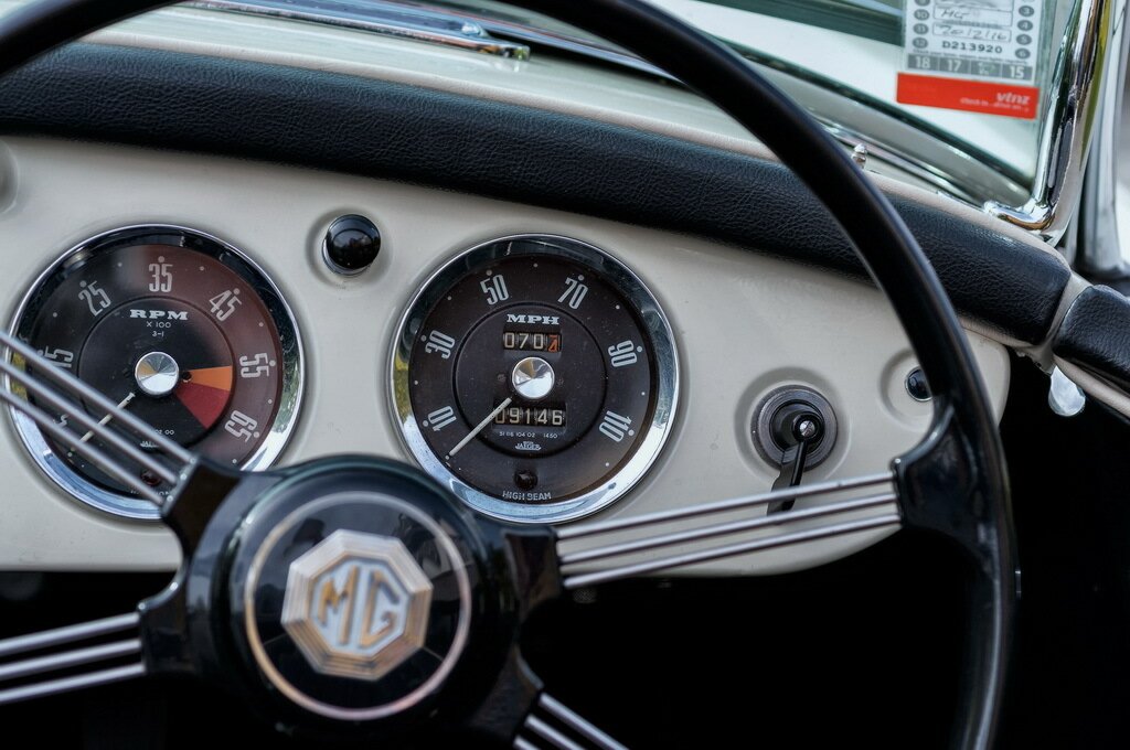 1957 MG A MK I MANUAL 2D CABRIOLET