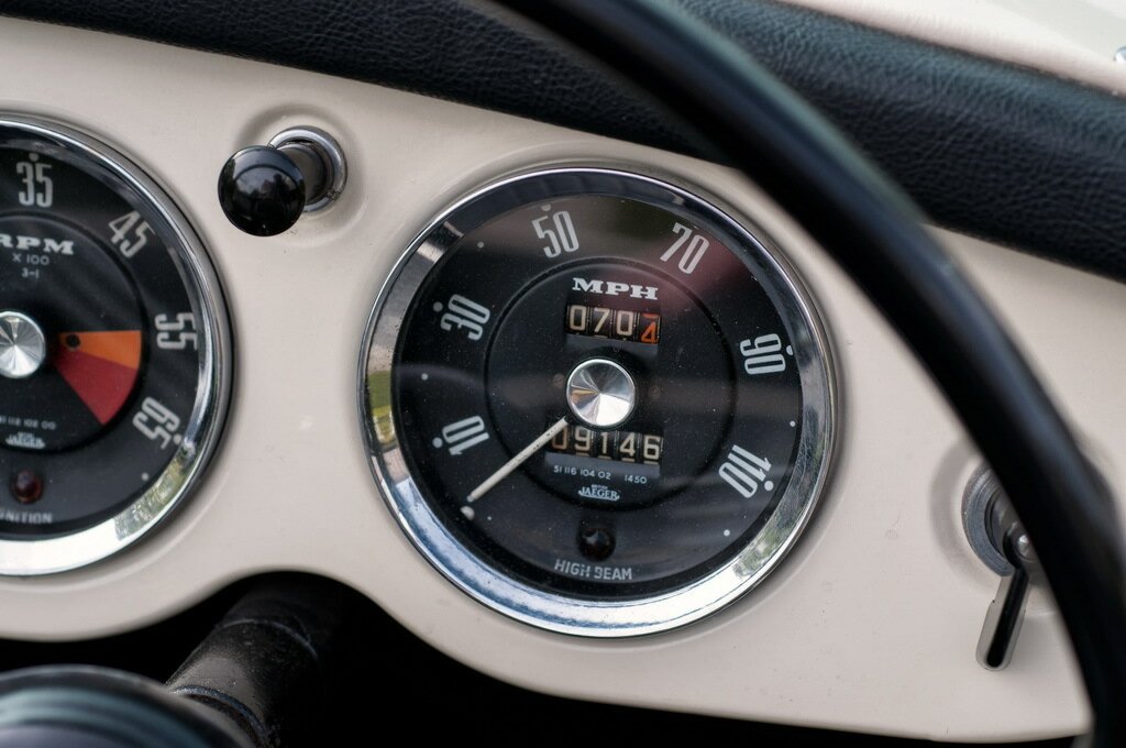 1957 MG A MK I MANUAL 2D CABRIOLET