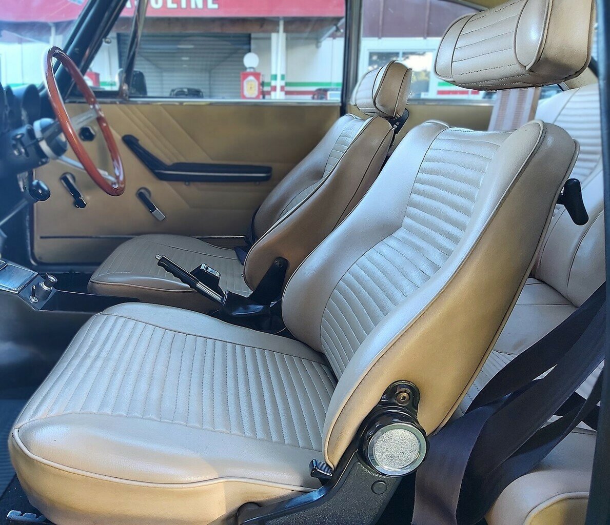 1974 ALFA ROMEO GTV 2000 5 SP MANUAL 2D COUPE