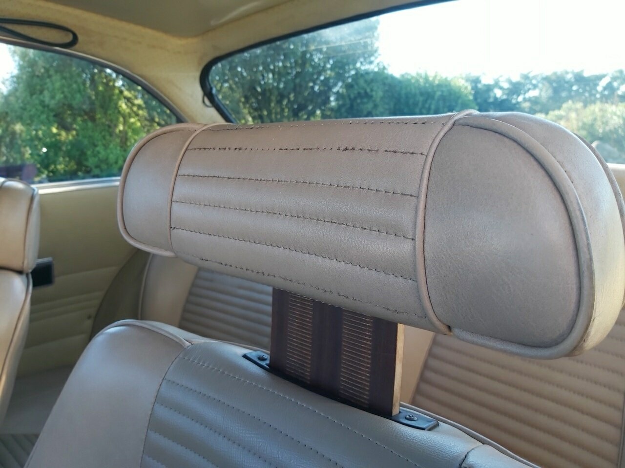 1974 ALFA ROMEO GTV 2000 5 SP MANUAL 2D COUPE