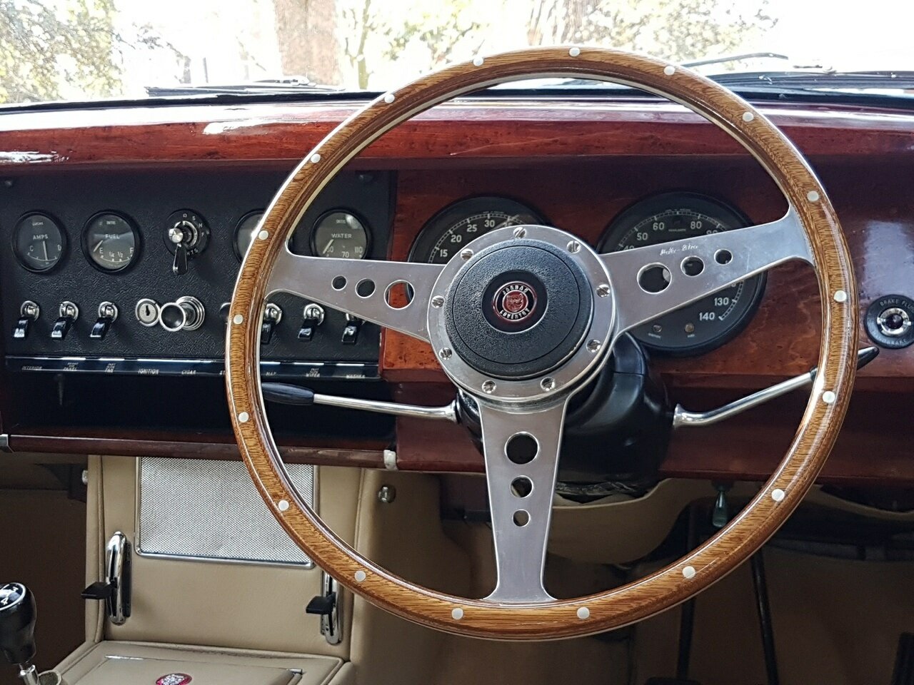 1963 JAGUAR MK II 3.4 4 SP MAN + OVERDRIVE 4D SEDAN