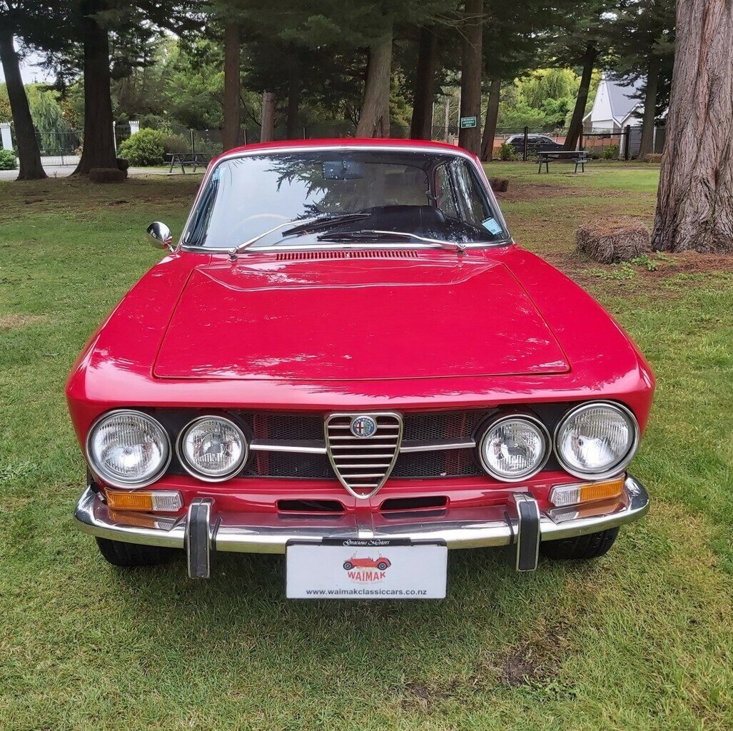 1971 ALFA ROMEO GT VELOCE 1750 5 SP MANUAL 2D COUPE