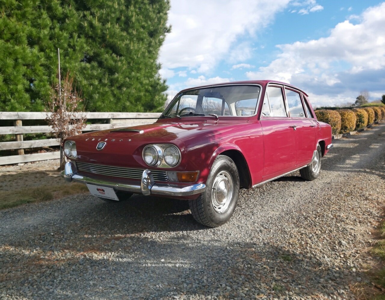 1966 TRIUMPH 2000 MK I 4 SP MANUAL 4D SEDAN