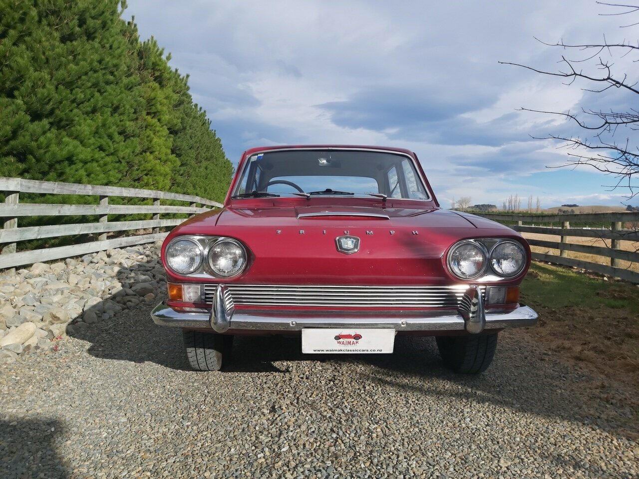 1966 TRIUMPH 2000 MK I 4 SP MANUAL 4D SEDAN