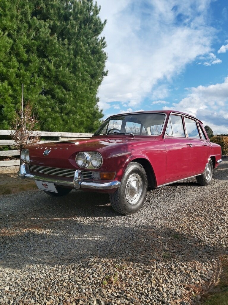 1966 TRIUMPH 2000 MK I 4 SP MANUAL 4D SEDAN