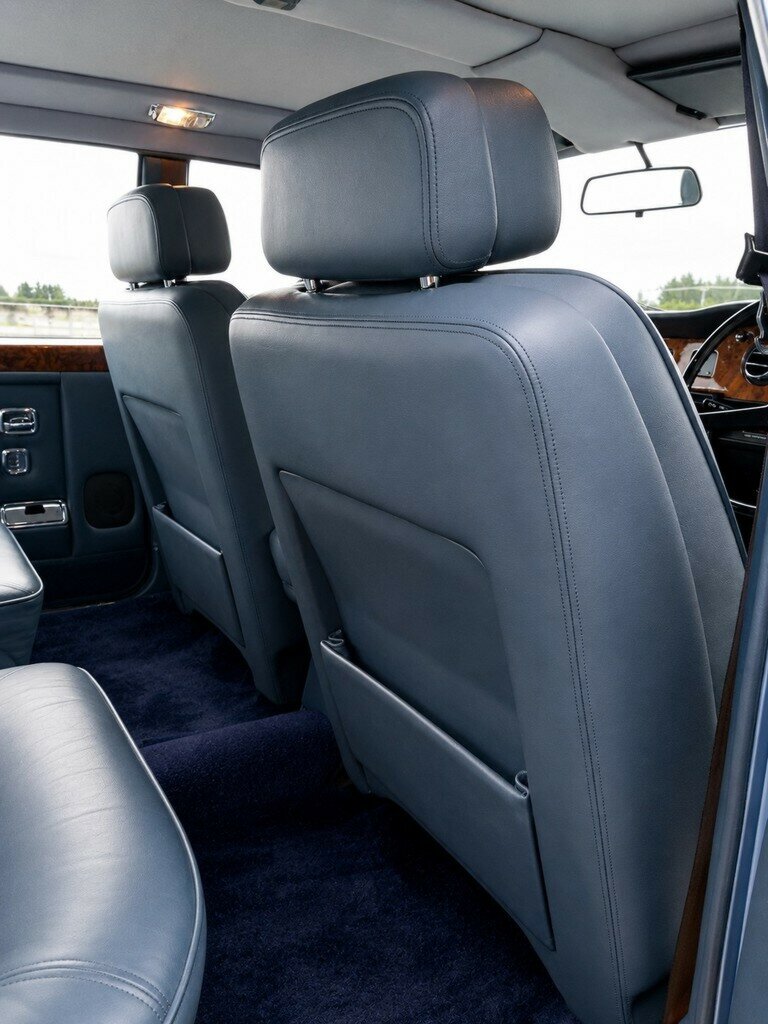 1986 ROLLS-ROYCE SILVER SPIRIT 3 SP AUTOMATIC 4D SEDAN