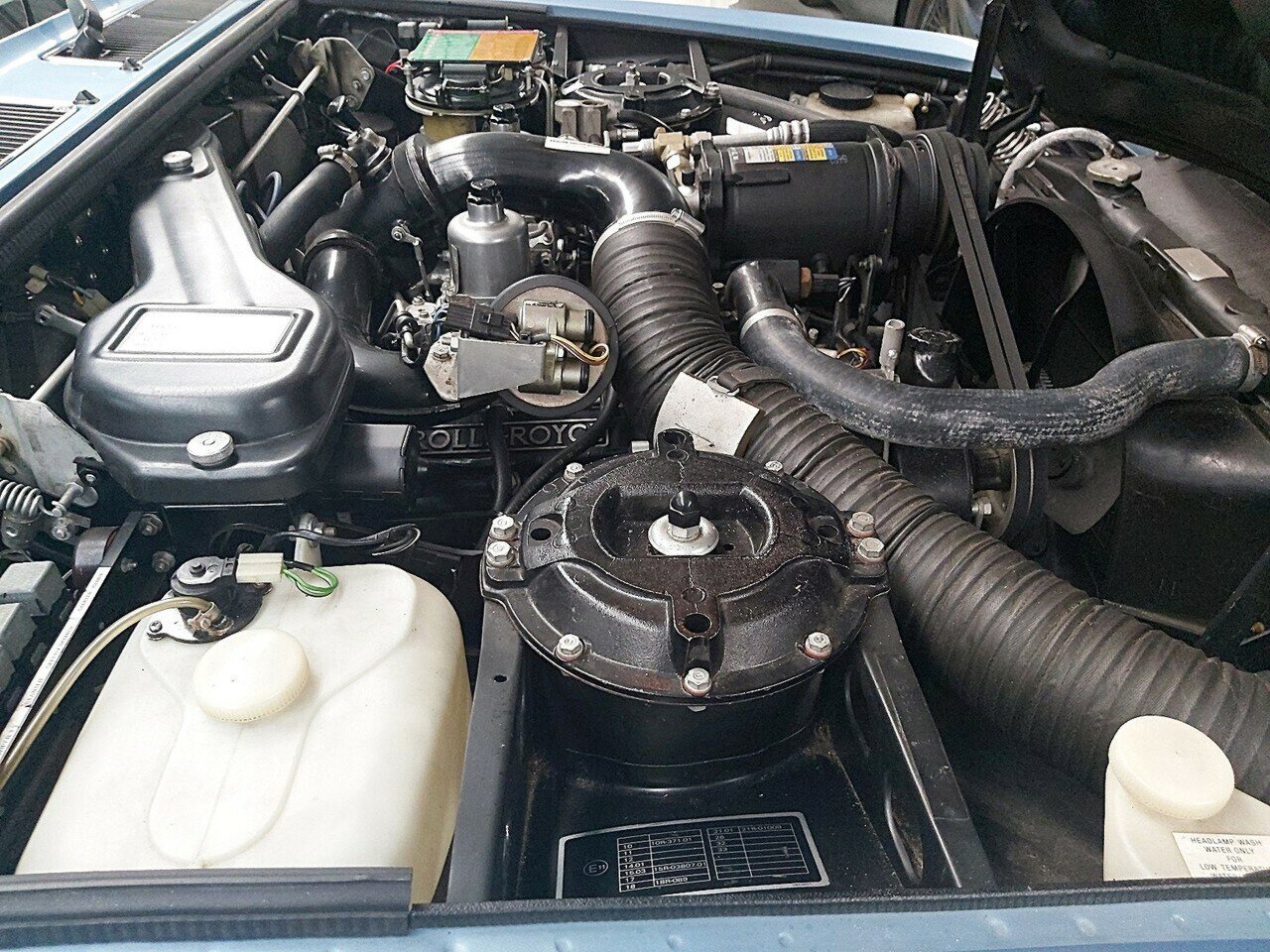 1986 ROLLS-ROYCE SILVER SPIRIT 3 SP AUTOMATIC 4D SEDAN
