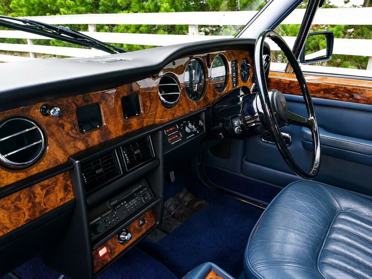 1986 ROLLS-ROYCE SILVER SPIRIT 3 SP AUTOMATIC 4D SEDAN