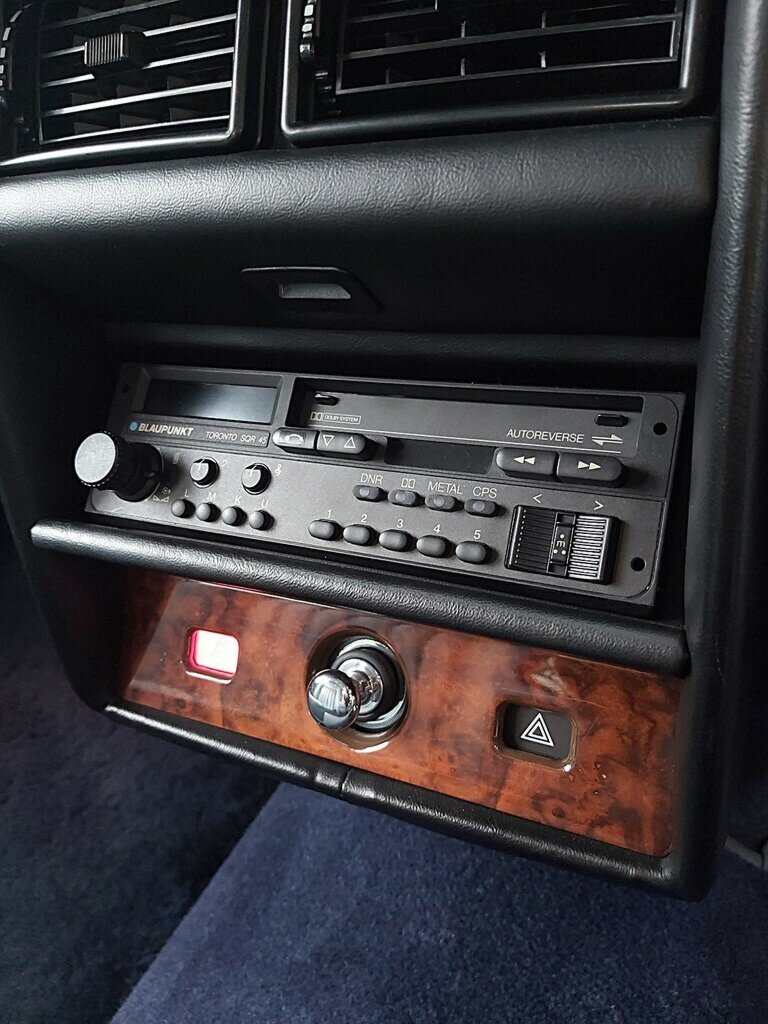 1986 ROLLS-ROYCE SILVER SPIRIT 3 SP AUTOMATIC 4D SEDAN