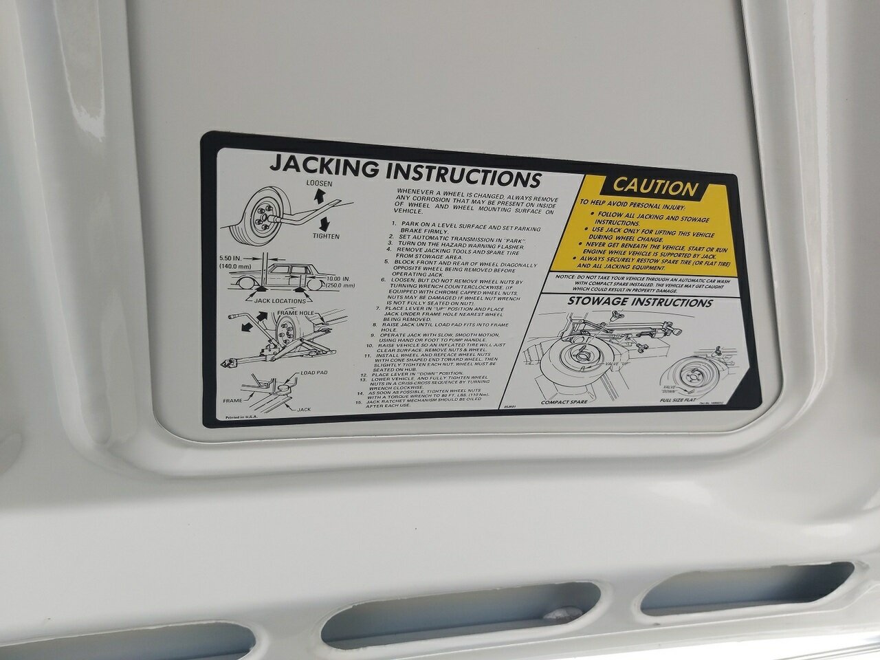 1987 CADILLAC FLEETWOOD BROUGHAM d'ELEGANCE AUTOMATIC 4D SEDAN
