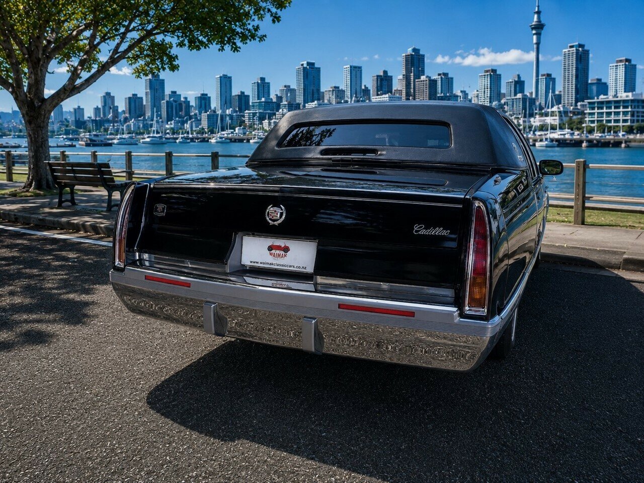 1996 CADILLAC FLEETWOOD BROUGHAM CONNOISEUR 4 SP AUTOMATIC 4D SEDAN