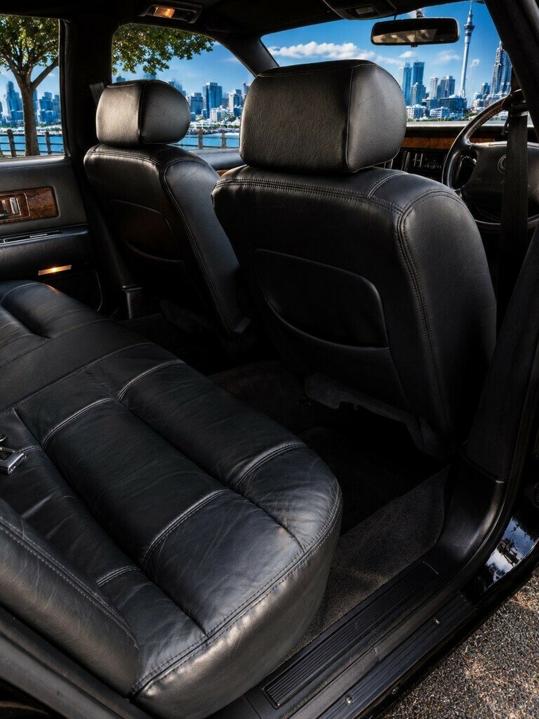 1996 CADILLAC FLEETWOOD BROUGHAM CONNOISEUR 4 SP AUTOMATIC 4D SEDAN