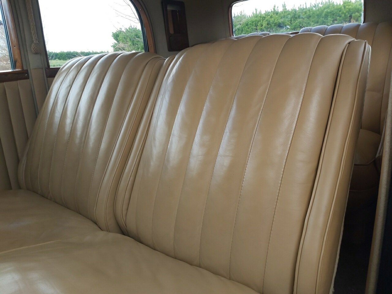 1934 ROLLS-ROYCE 20/25 4 SP MANUAL SEDAN