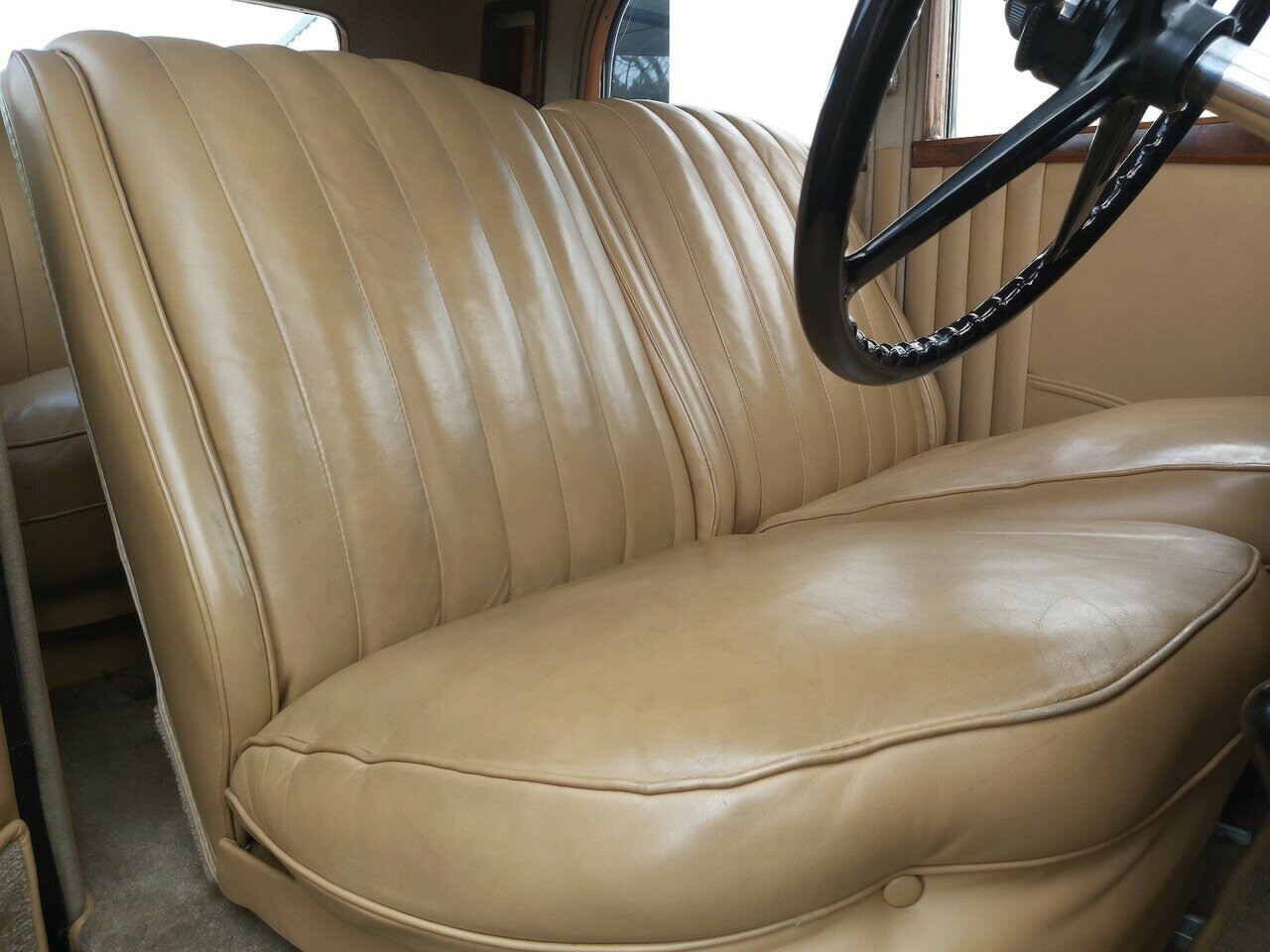 1934 ROLLS-ROYCE 20/25 4 SP MANUAL SEDAN
