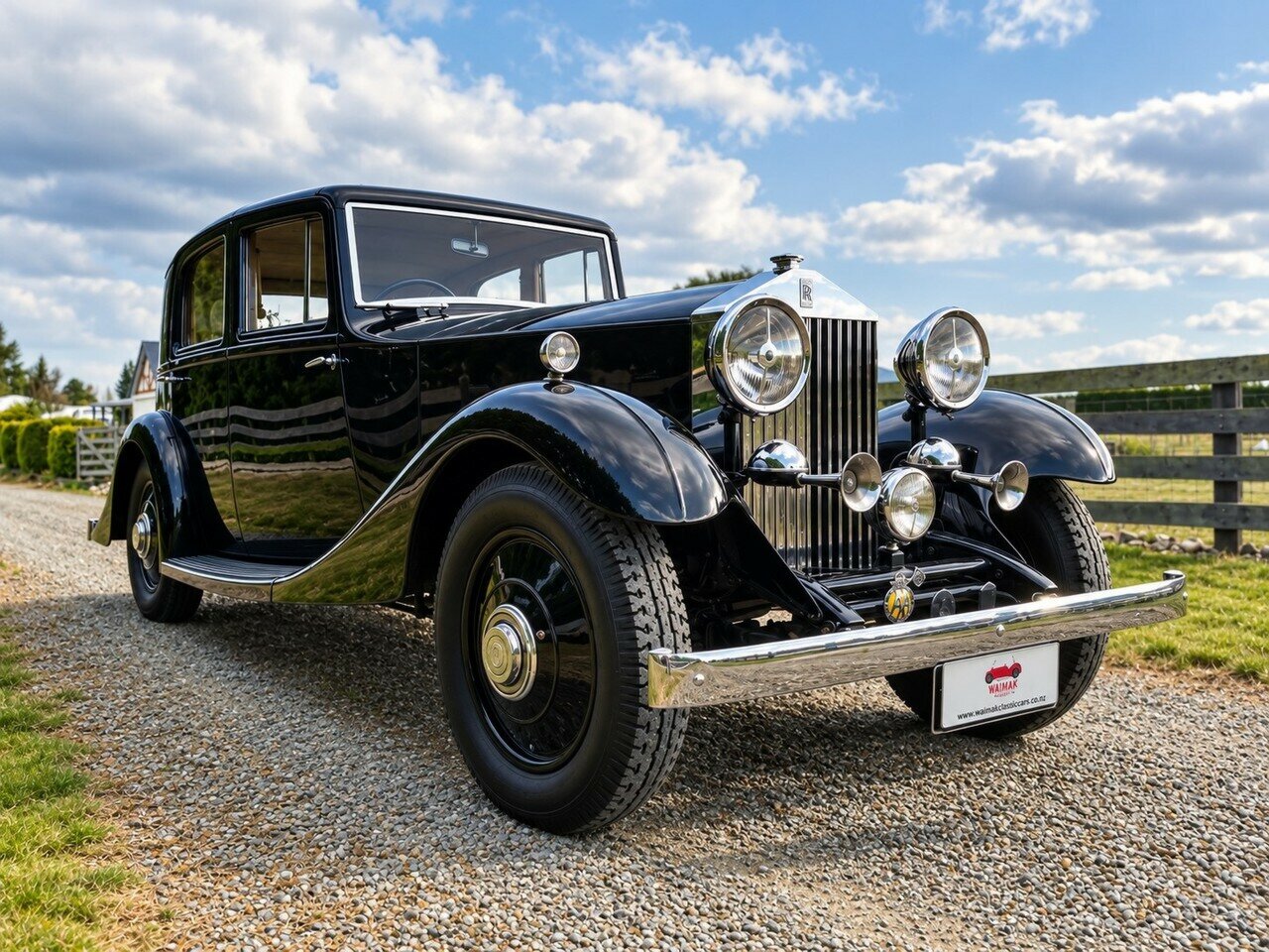1934 ROLLS-ROYCE 20/25 MANUAL SEDAN