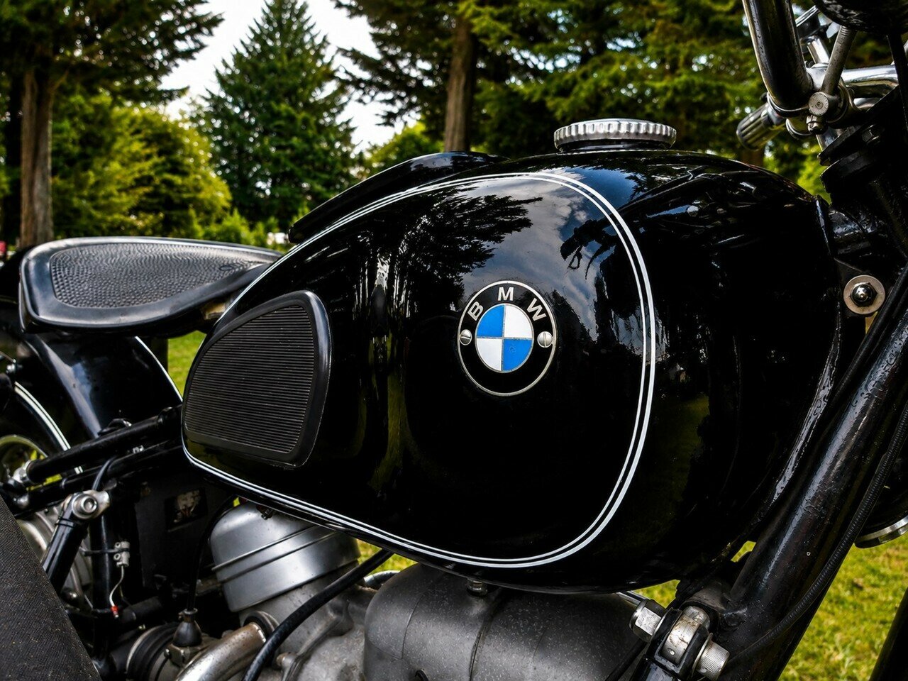 1961 BMW R60 ROAD & STEIB SIDECAR