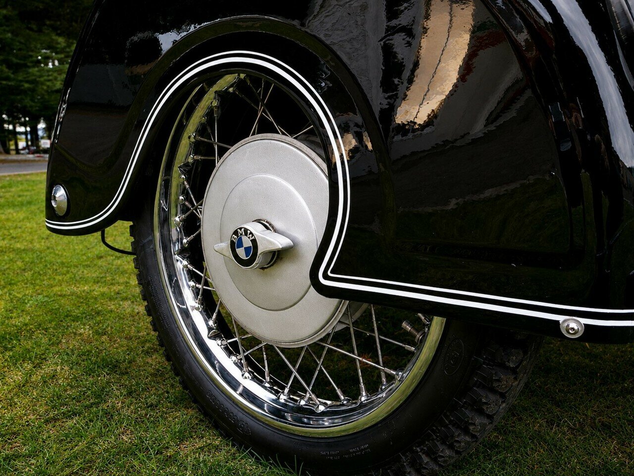 1961 BMW R60 ROAD & STEIB SIDECAR
