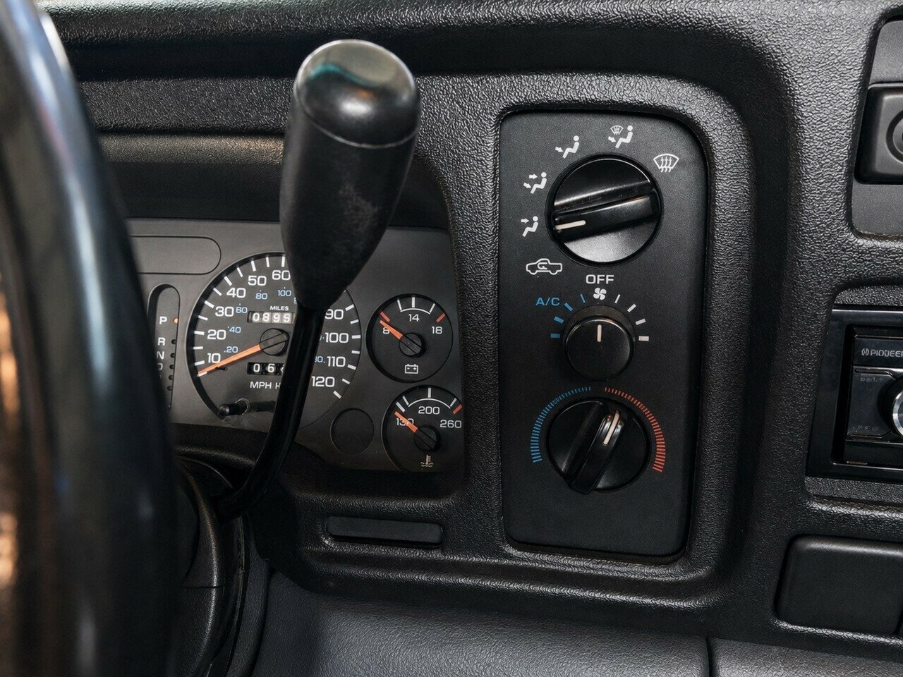 1996 DODGE RAM 1500 INDY 500 SPECIAL EDITION AUTOMATIC SINGLE CAB UTILITY