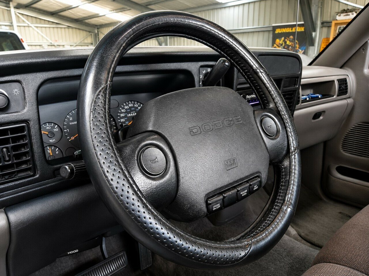 1996 DODGE RAM 1500 INDY 500 SPECIAL EDITION AUTOMATIC SINGLE CAB UTILITY