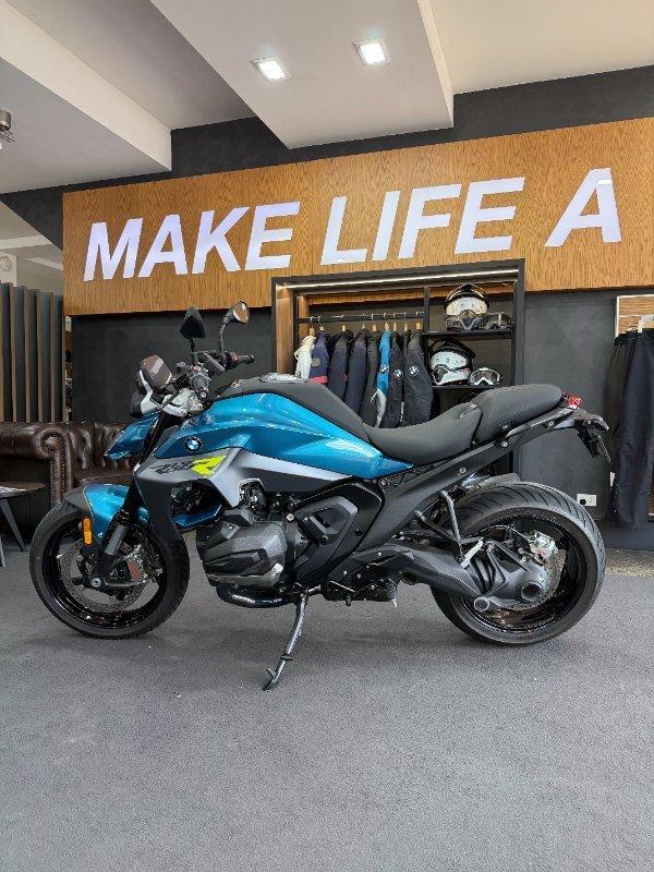 2025 BMW R 1300 R ROAD