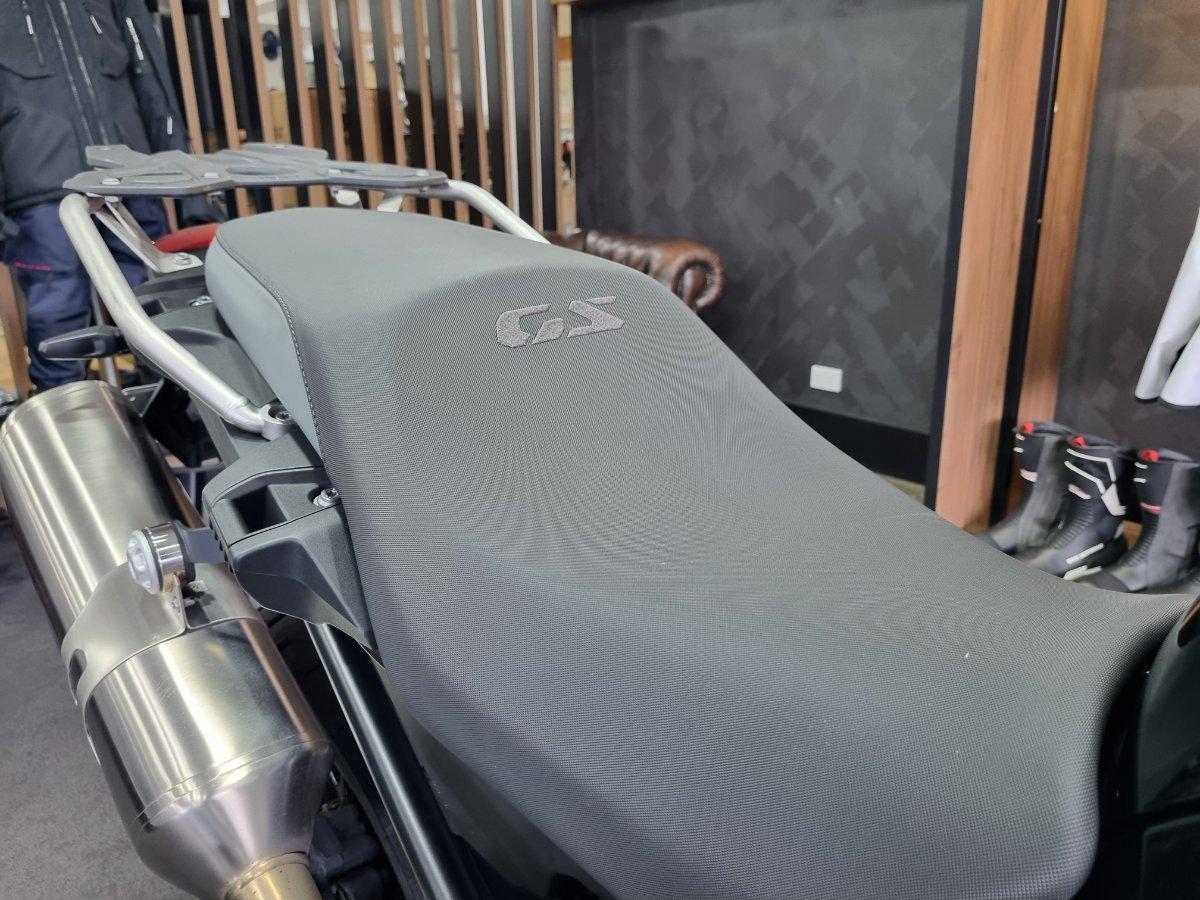 2025 BMW F 800 GS TRIPLE BLACK DUAL SPORTS