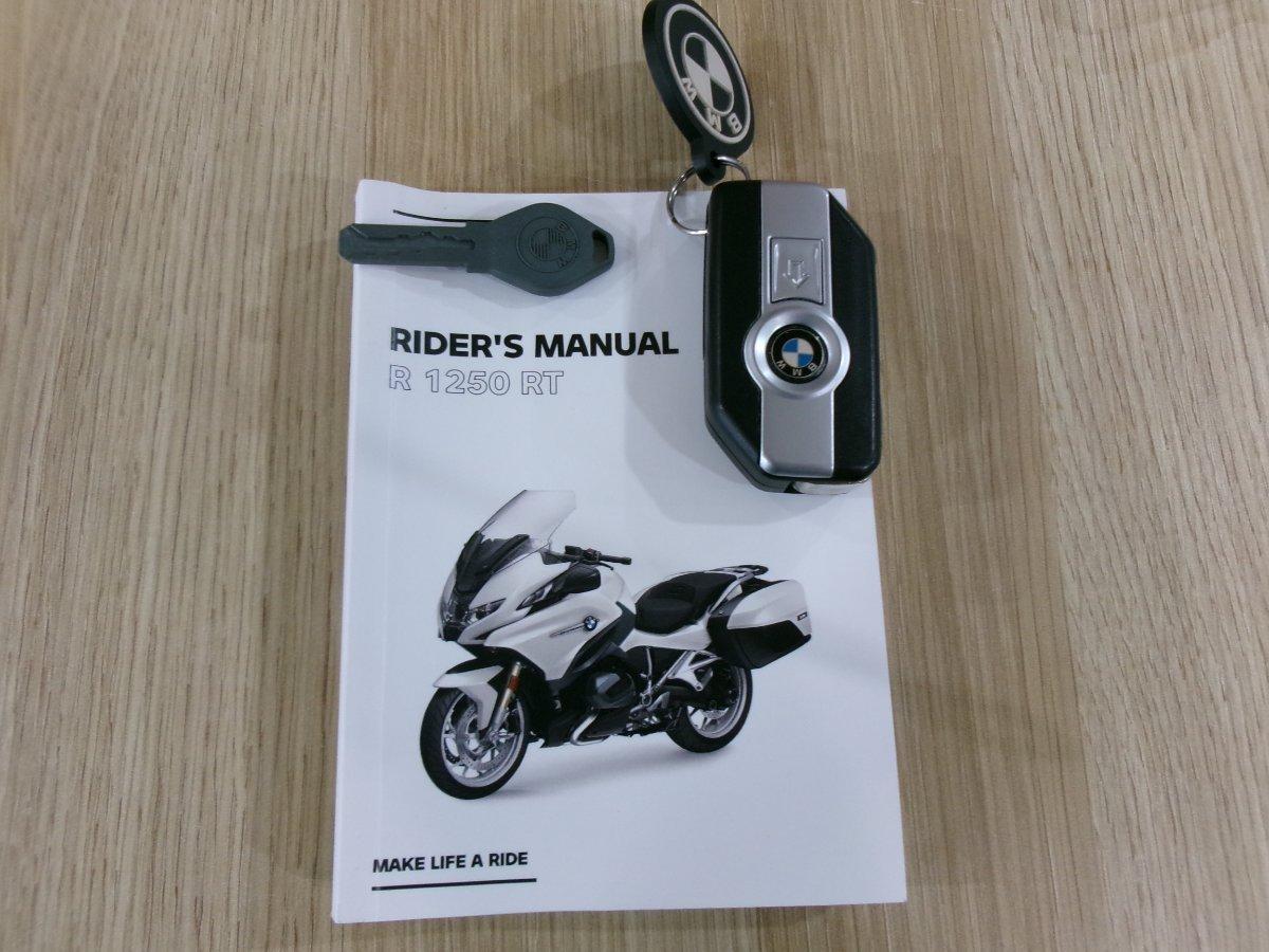 2024 BMW R 1250 RT ROAD