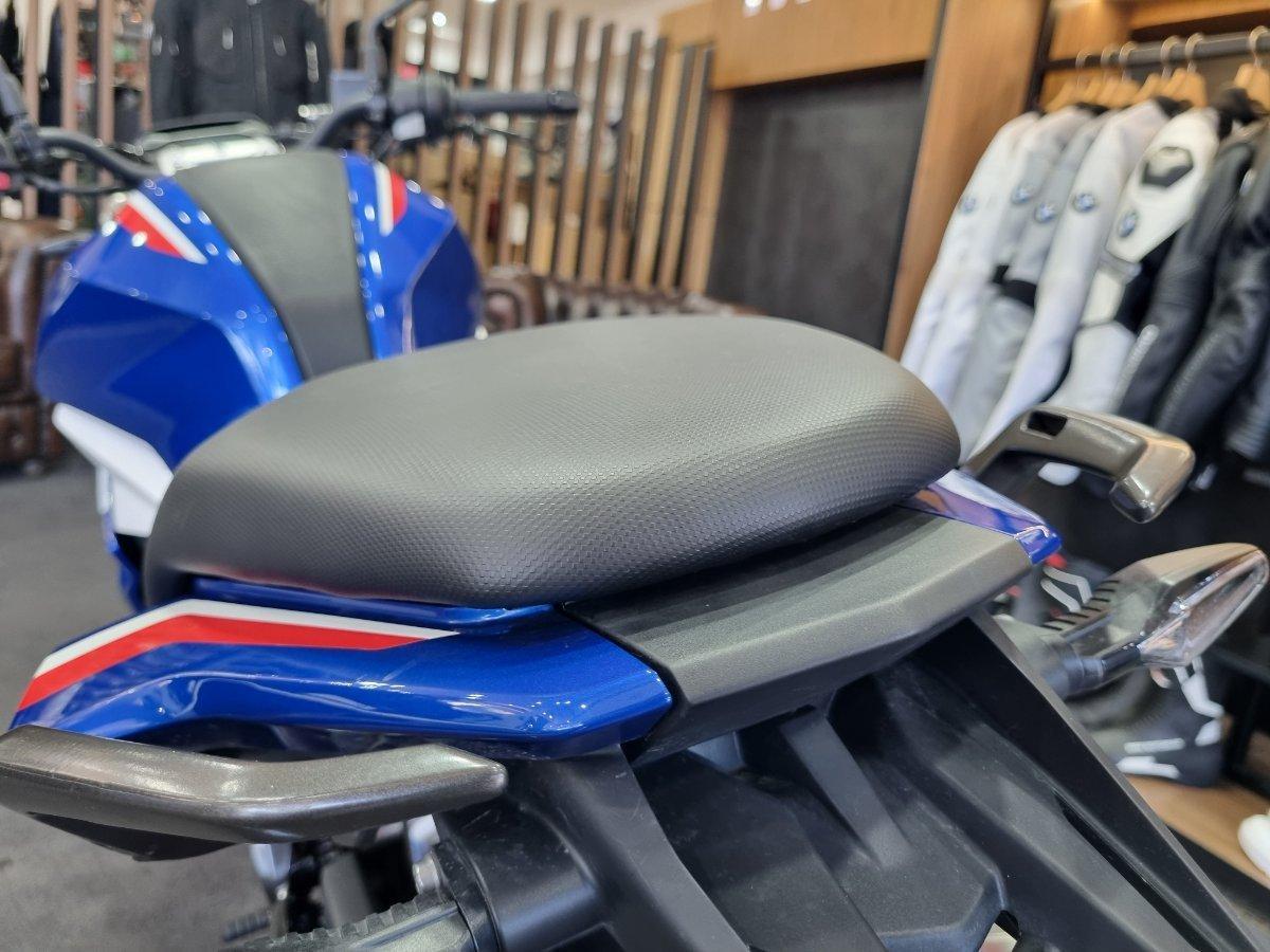 2026 BMW G 310 R SPORTS