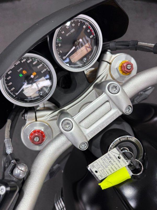 2021 BMW R NINE T SPORTS