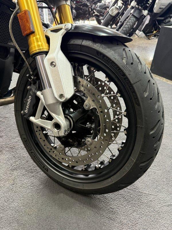 2021 BMW R NINE T SPORTS