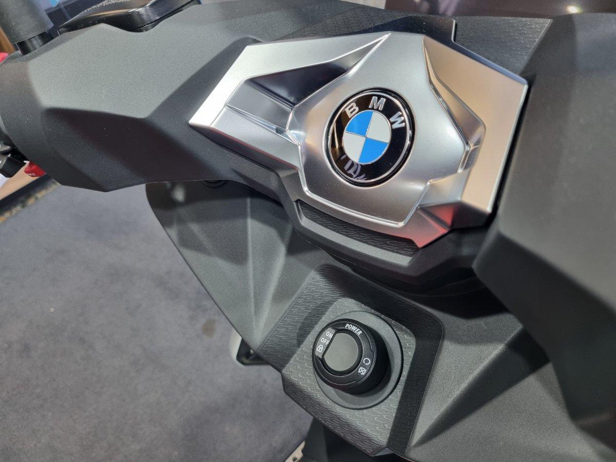 2026 BMW C 400 X ION SCOOTER
