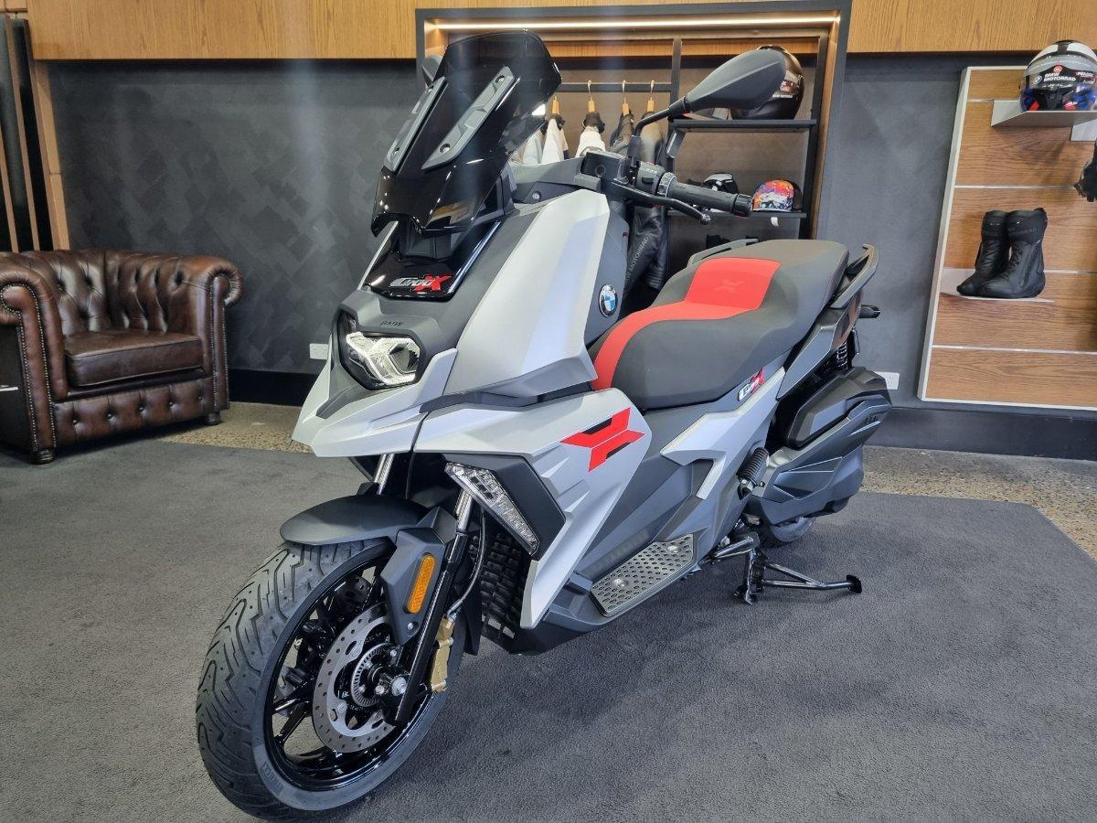 2026 BMW C 400 X ION SCOOTER