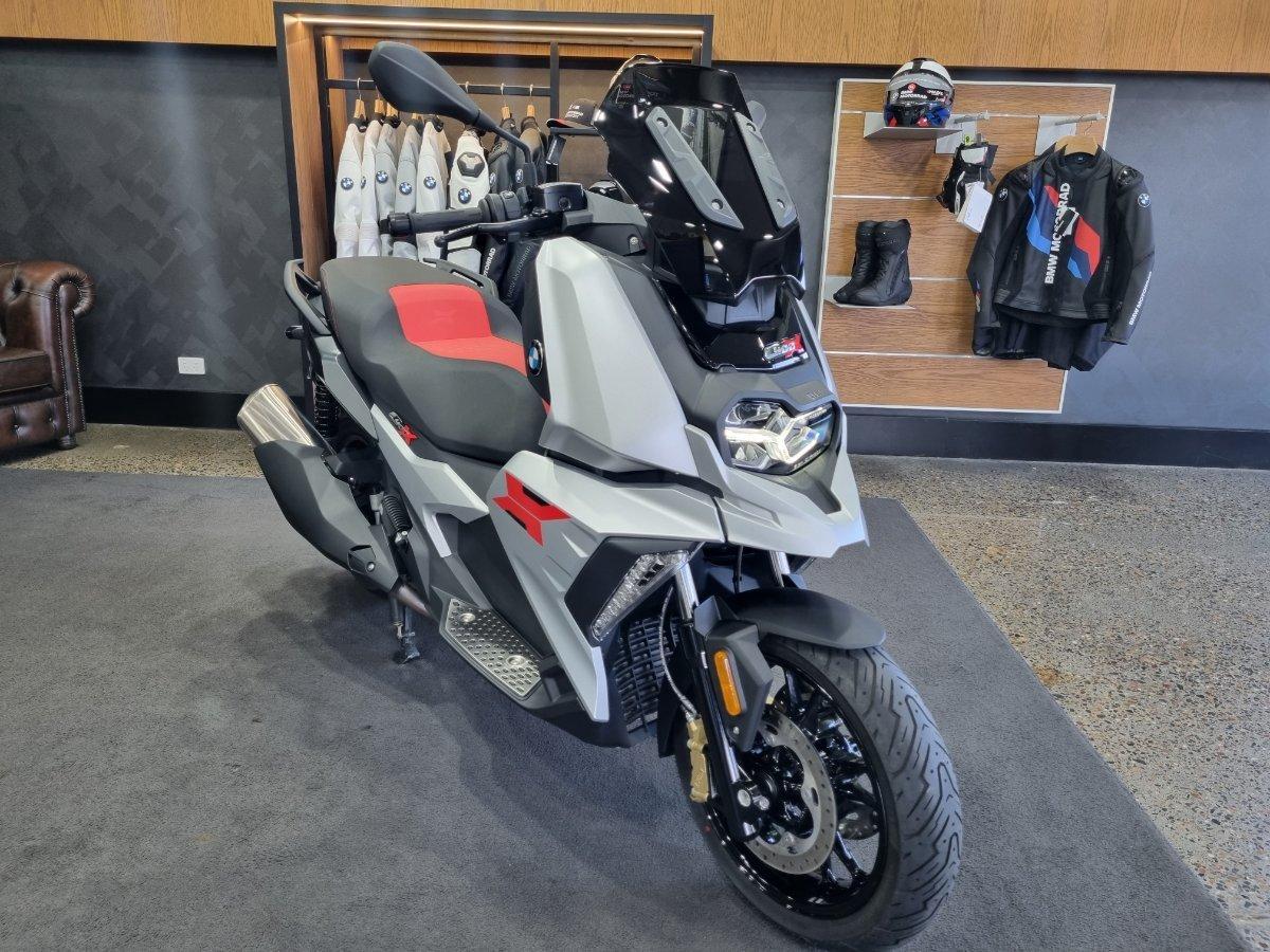 2026 BMW C 400 X ION SCOOTER