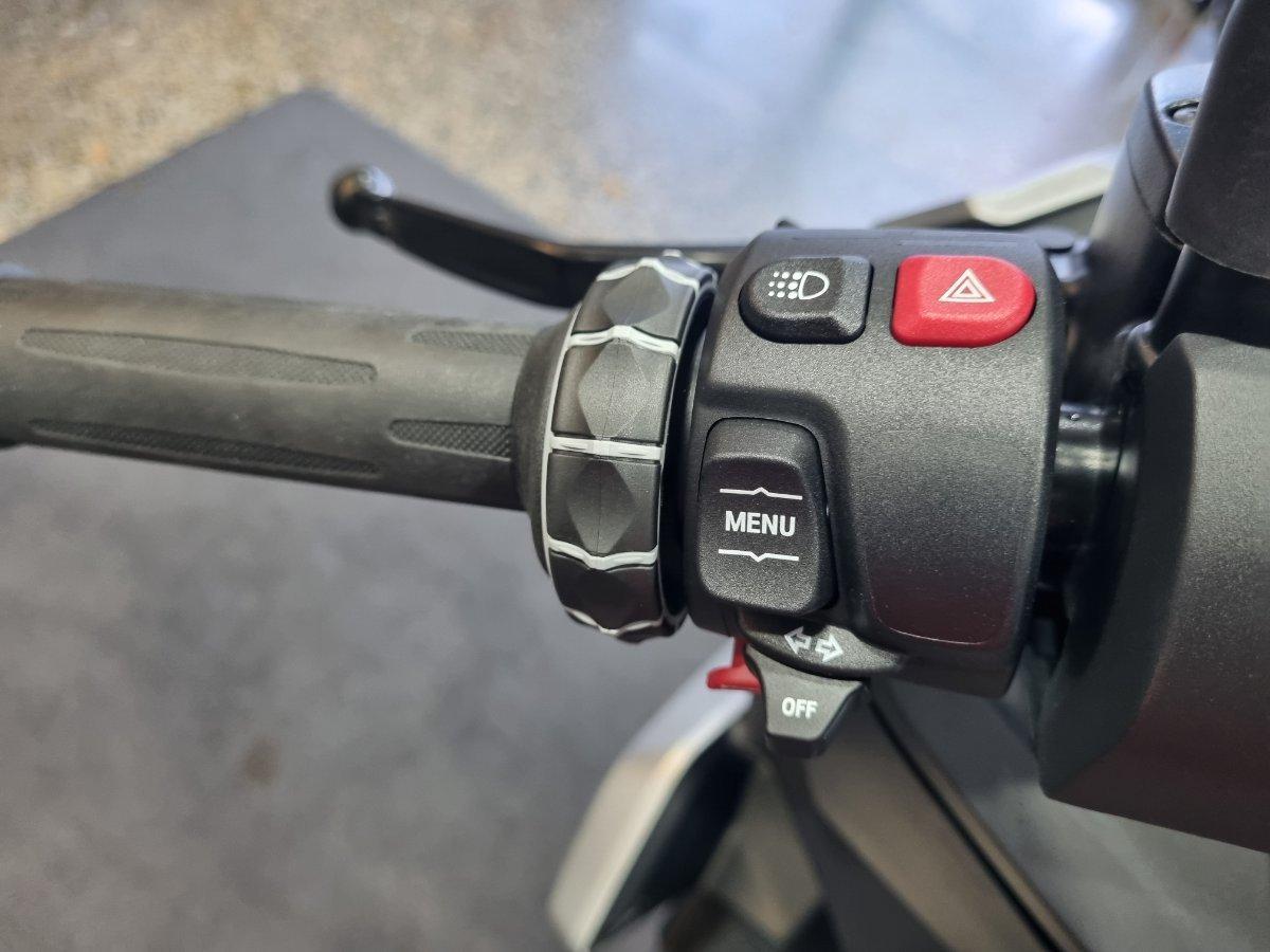 2026 BMW C 400 X ION SCOOTER