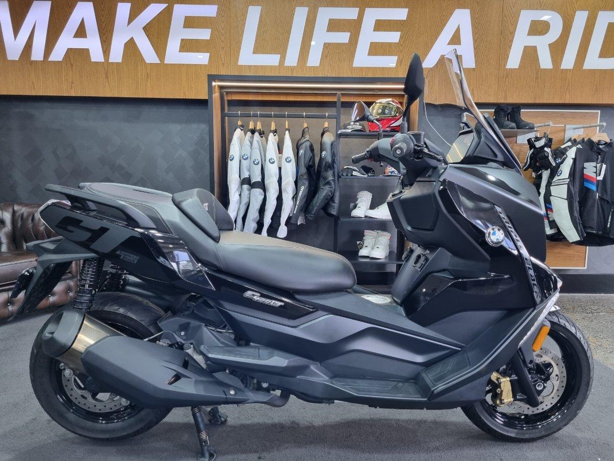 2022 BMW C 400 GT SCOOTER